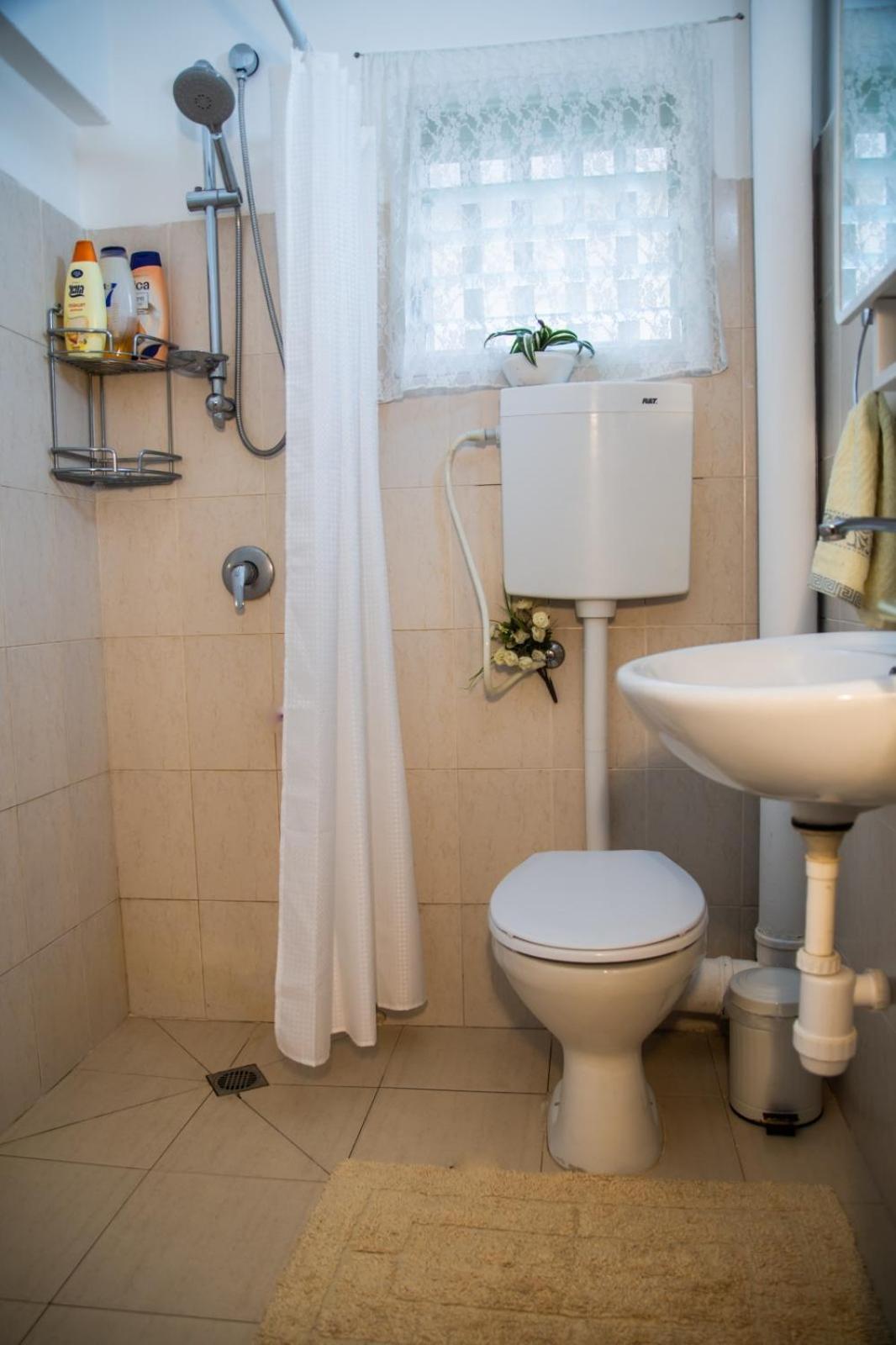 אצלנו - בגליל העליון Apartment Qiryat Shemona Luaran gambar