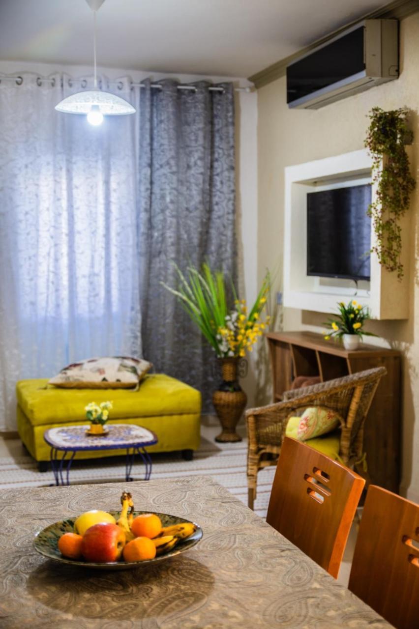 אצלנו - בגליל העליון Apartment Qiryat Shemona Luaran gambar